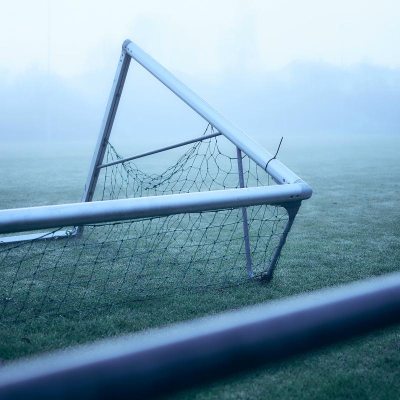 Verbogenes Fussballtor